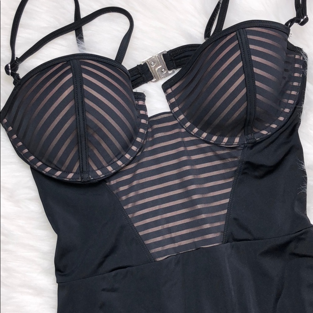 TOPSHOP BLACK PUSH UP BRA ONE PIECE SWIMSUIT 6 - Picture 3 of 6